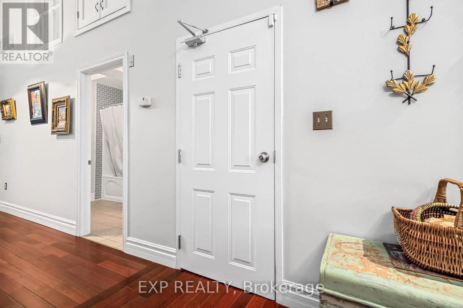 1 - 393 FRONT STREET, #1