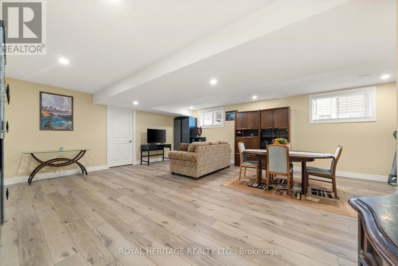 6 CASSIDEY DRIVE
