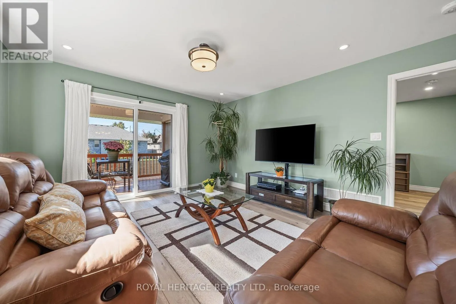 6 CASSIDEY DRIVE