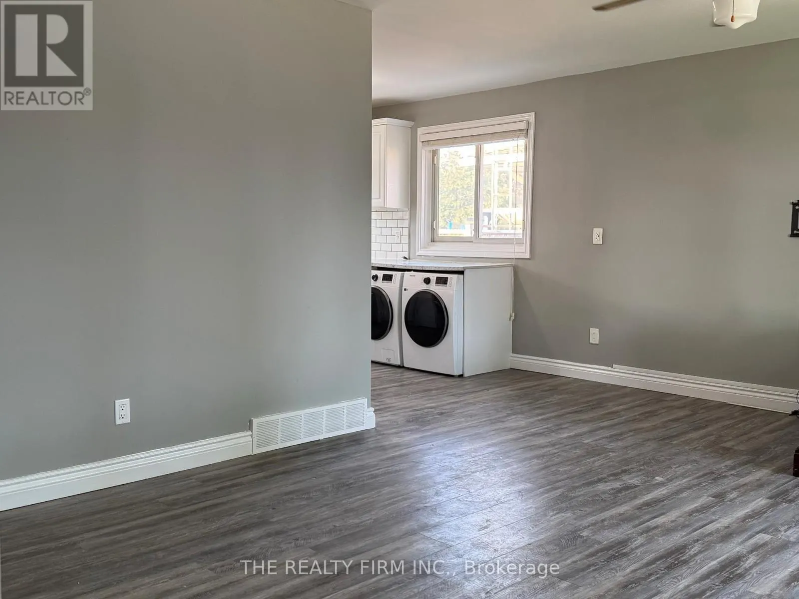 22 ARCHER CRESCENT