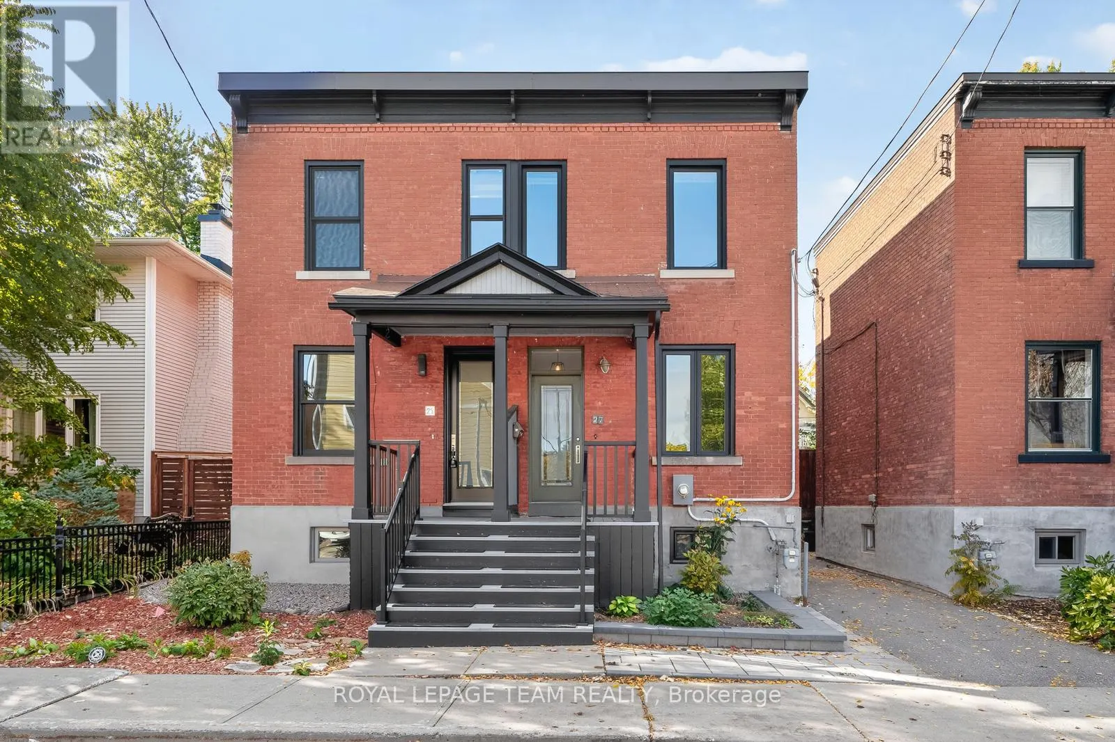 27 IVY CRESCENT