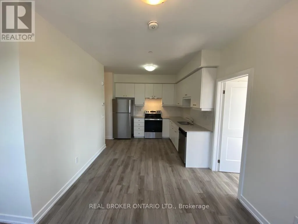 402 - 251 NORTHFIELD DRIVE E