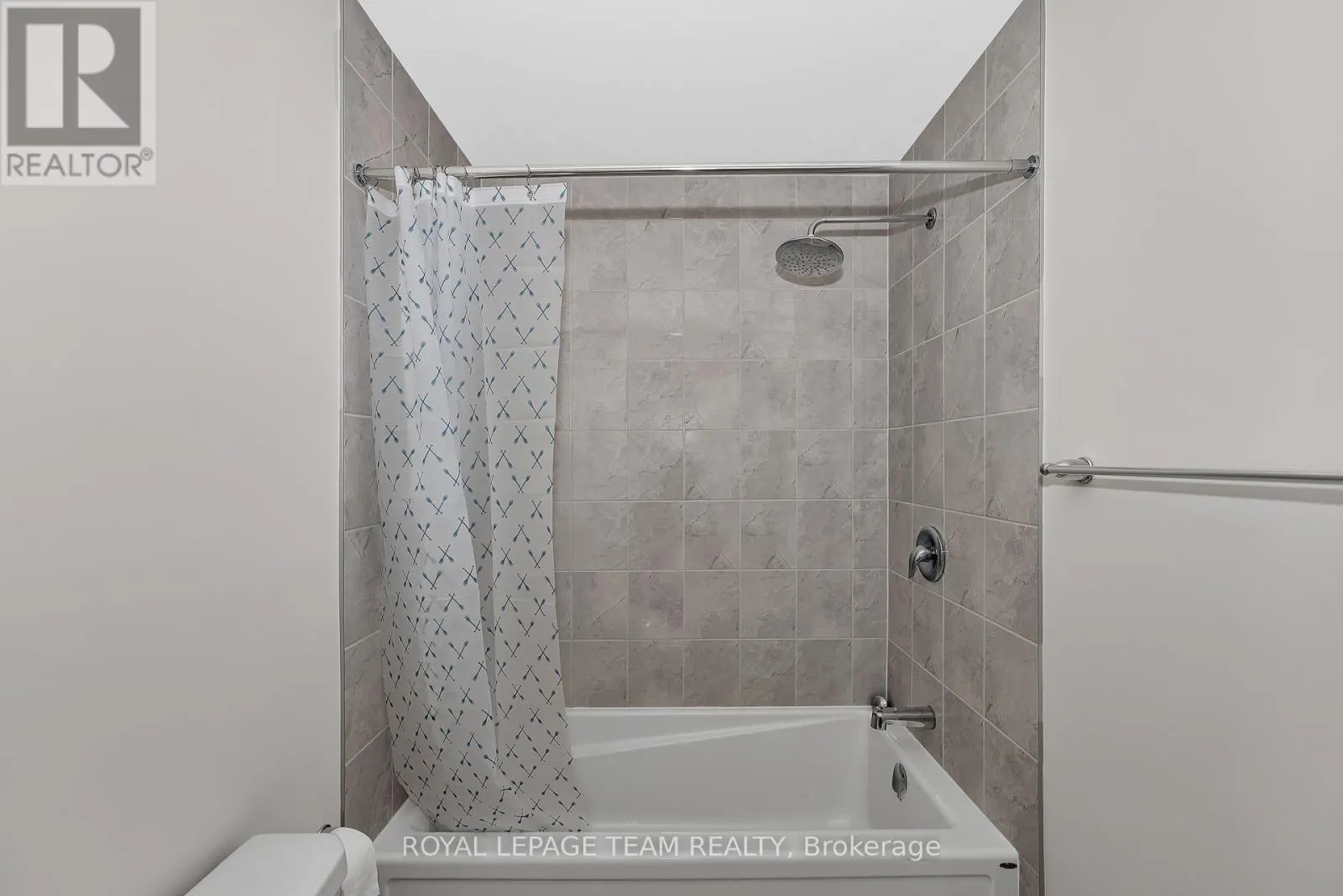 48 PUMICE PLACE S