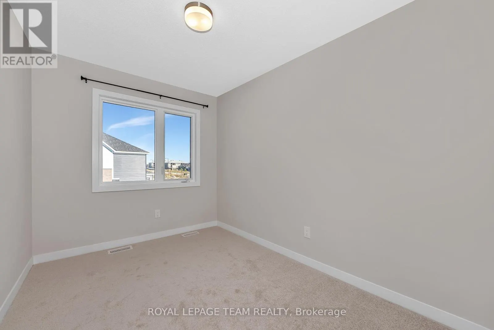 48 PUMICE PLACE S