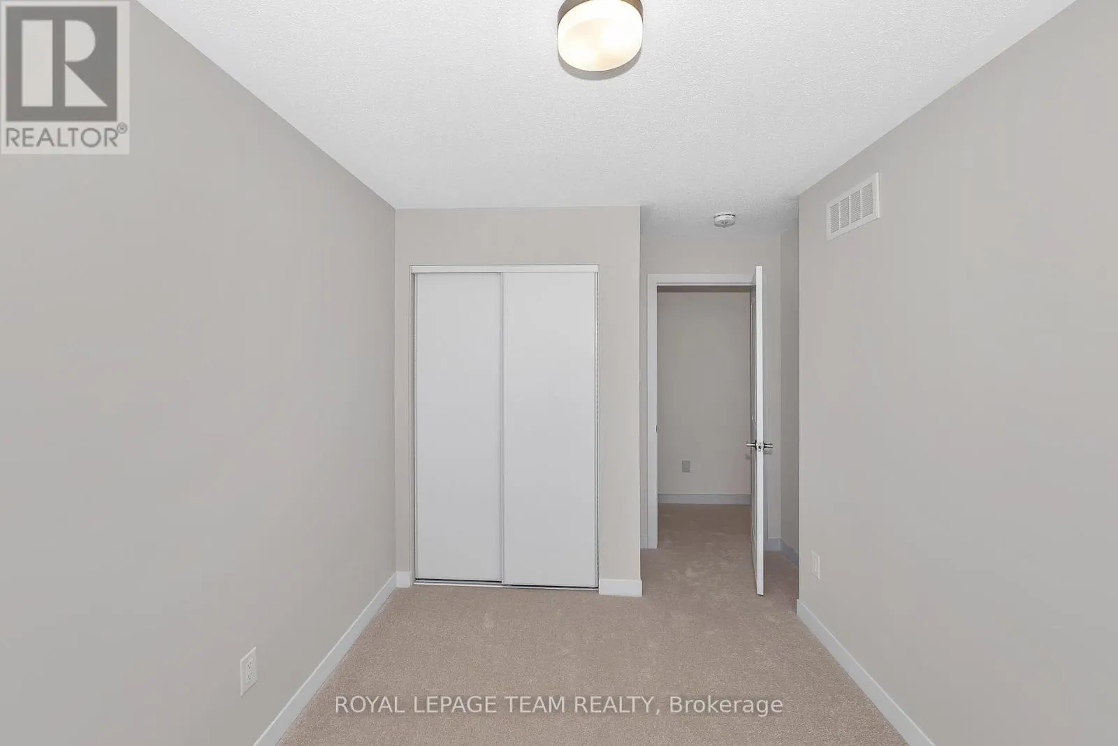48 PUMICE PLACE S