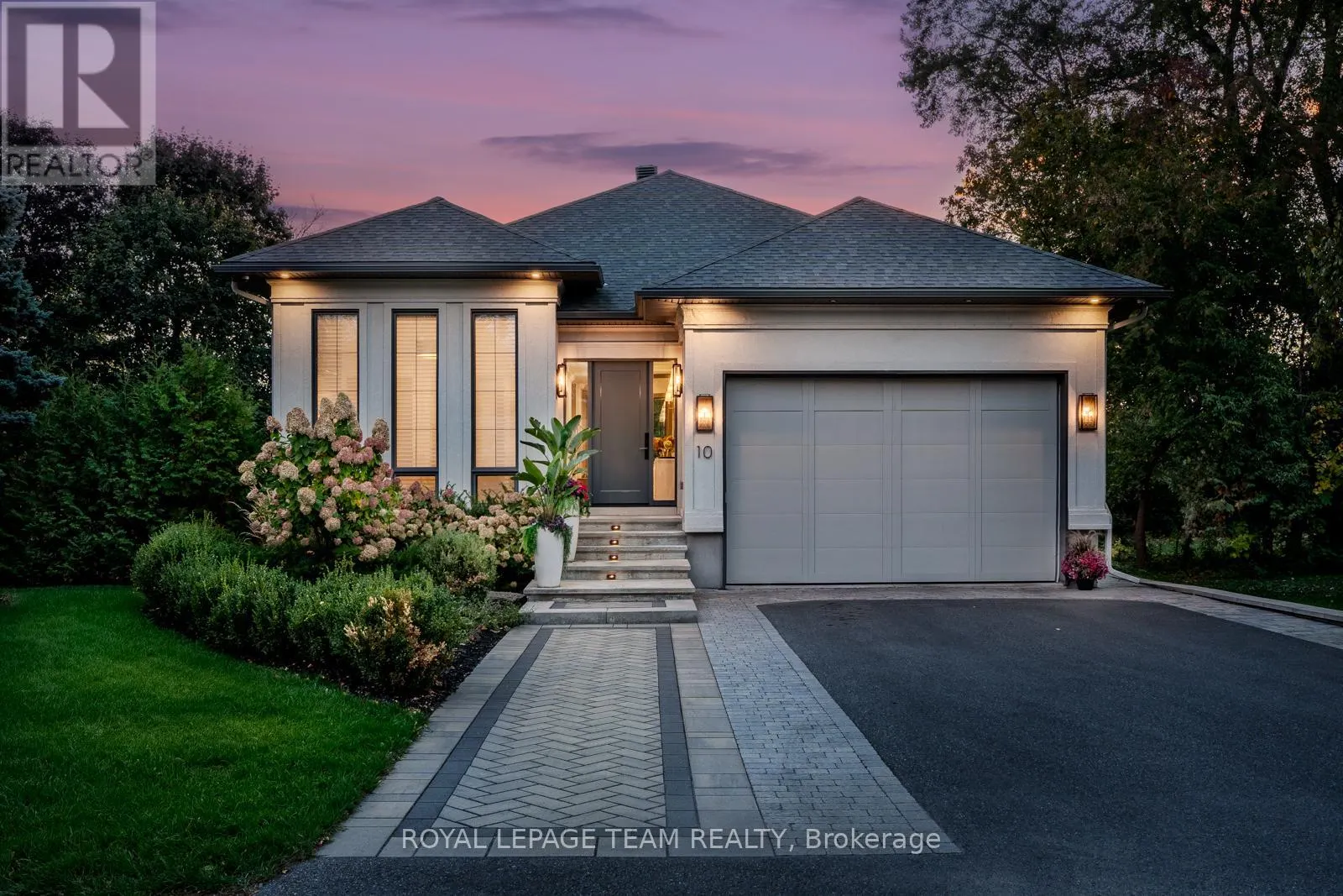 10 LEAVER AVENUE