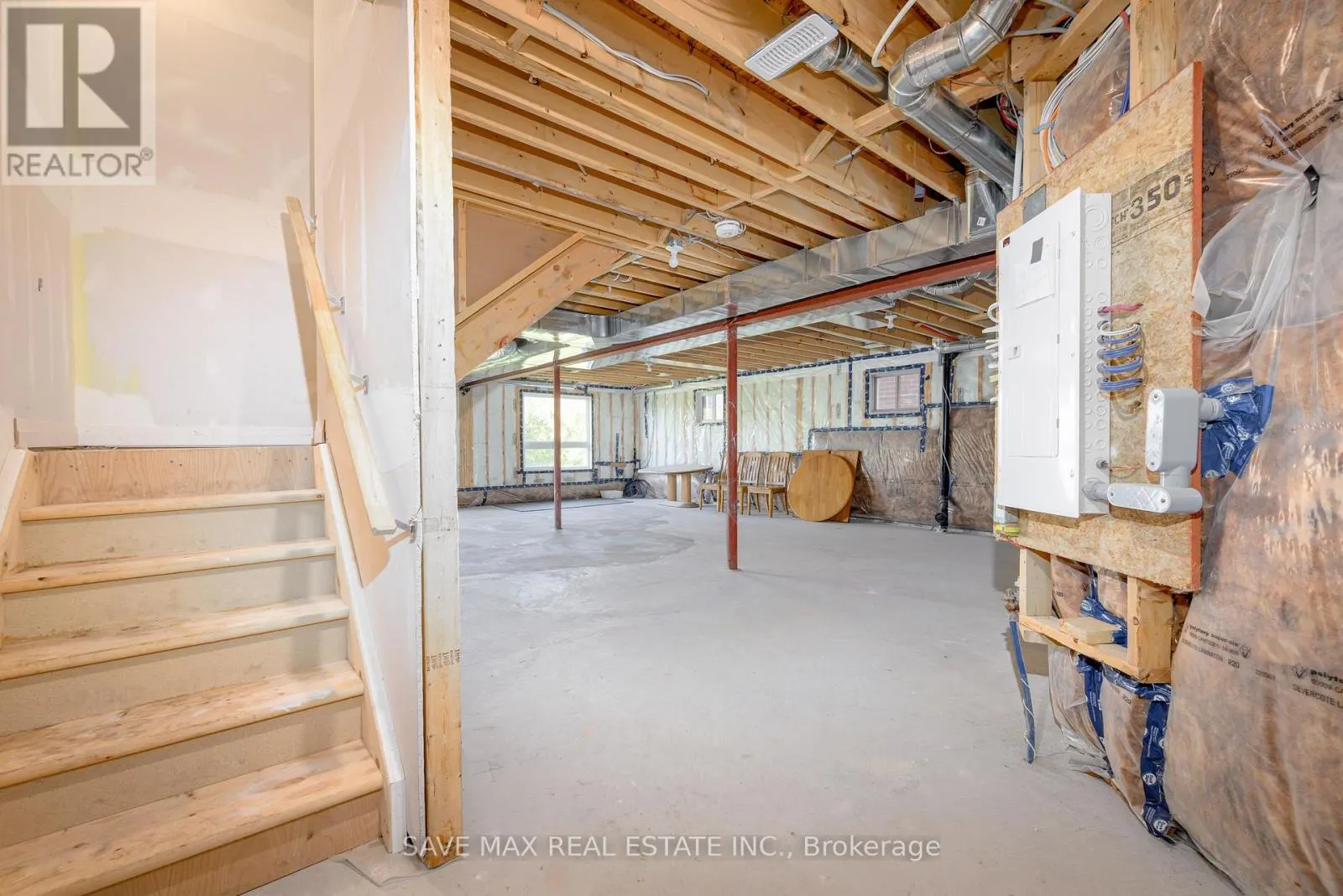 43 CAREW BOULEVARD