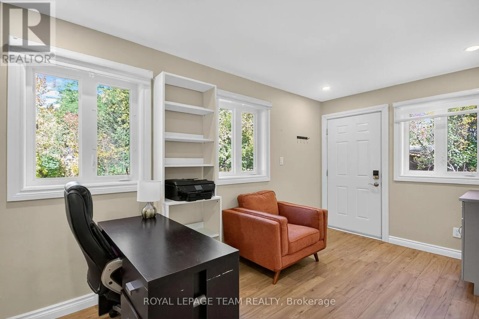 1079 CHRISTOPHER DRIVE