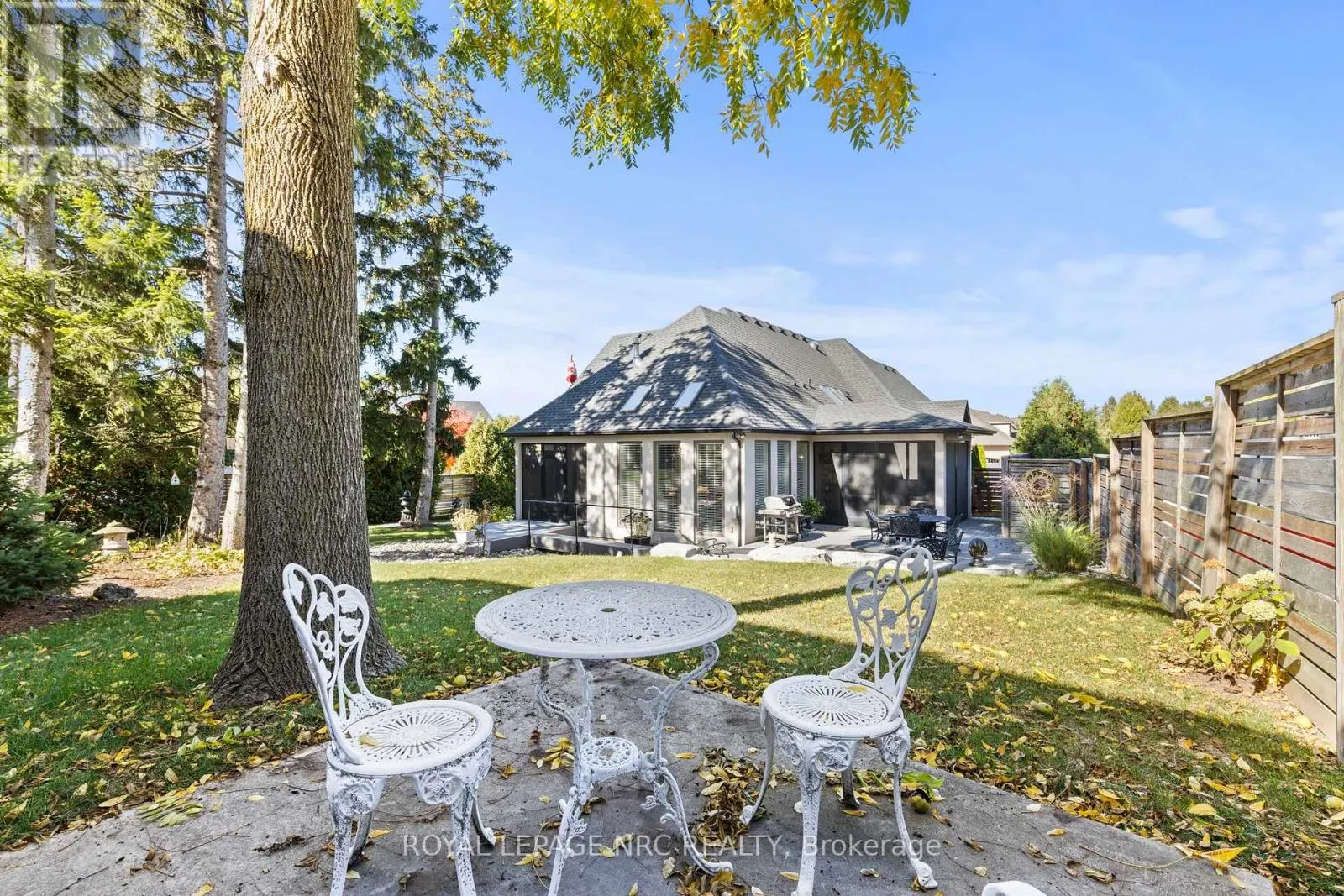 12 DAVID LOWREY COURT