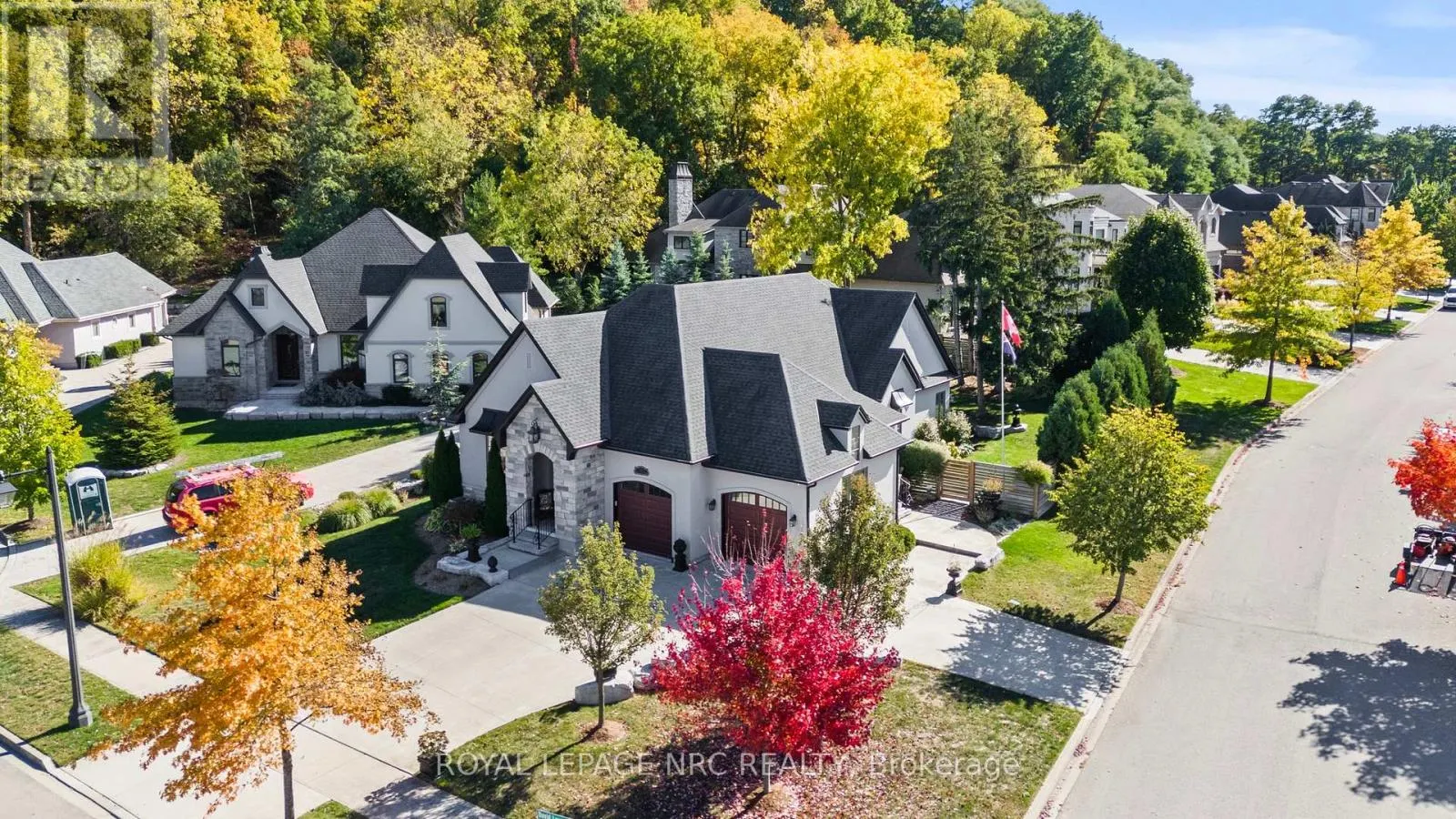 12 DAVID LOWREY COURT