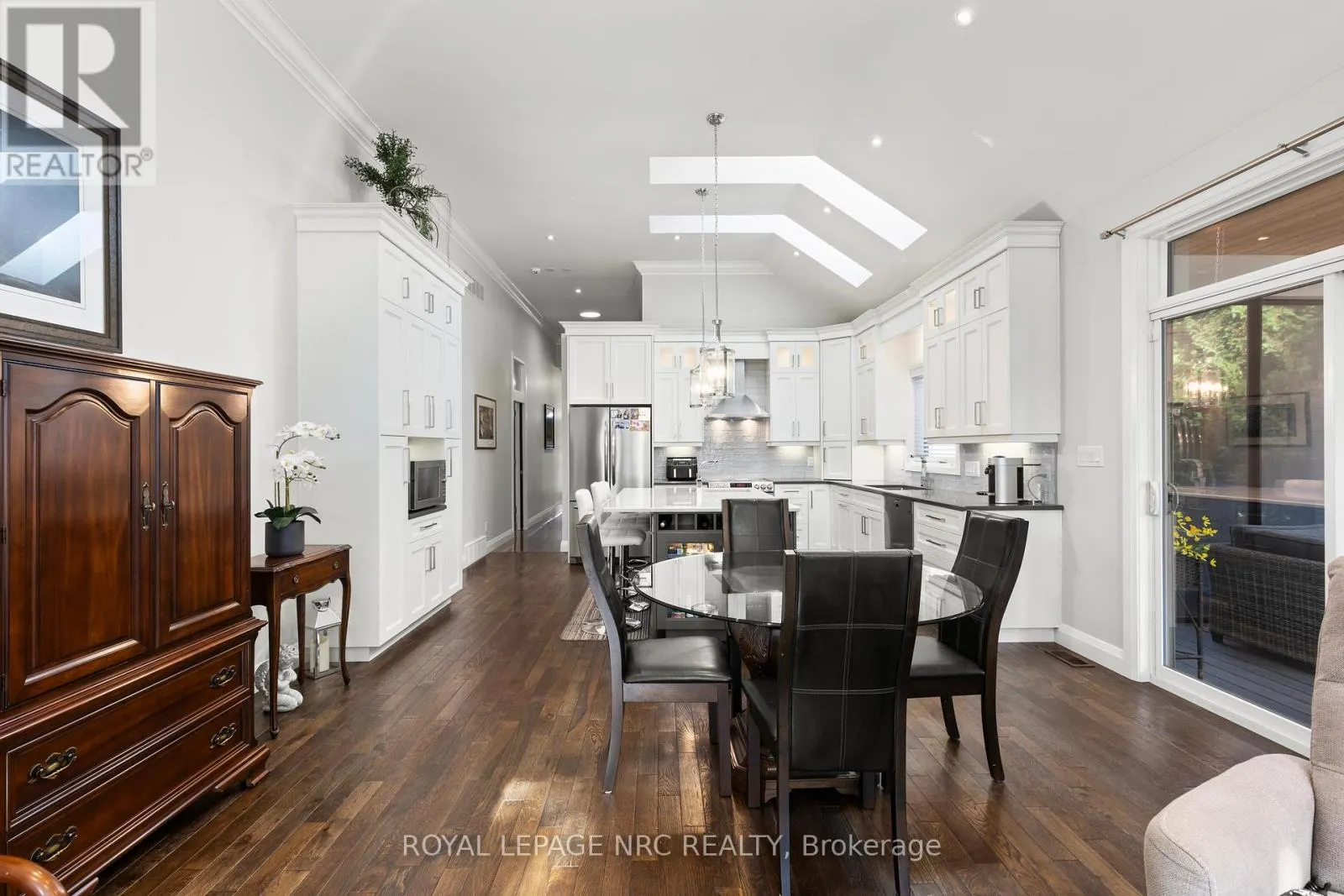 12 DAVID LOWREY COURT