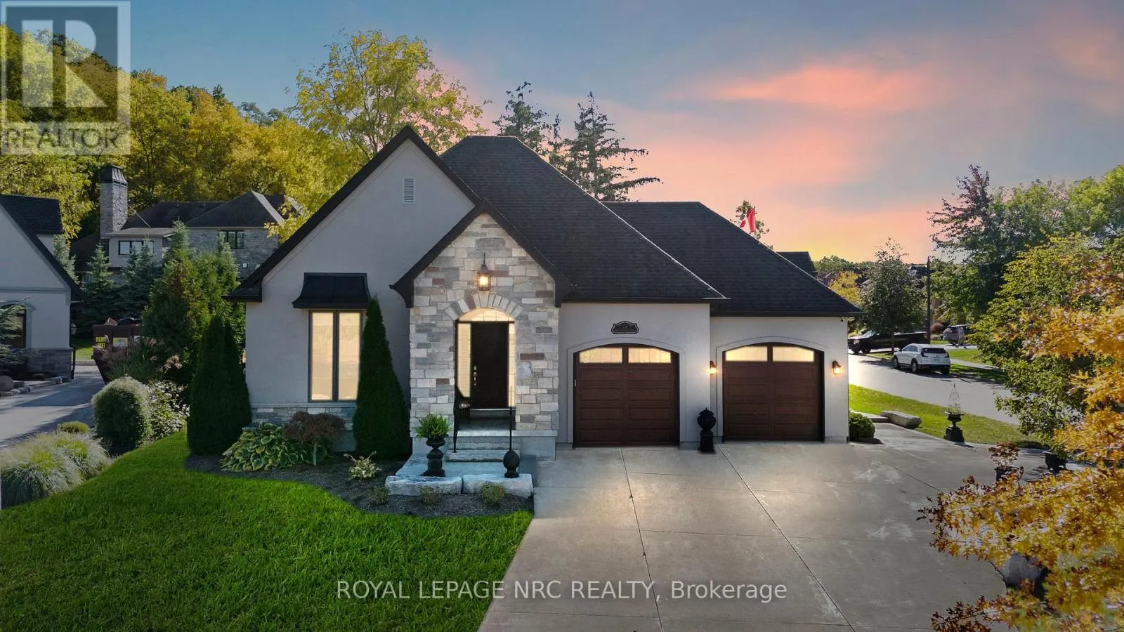 12 DAVID LOWREY COURT