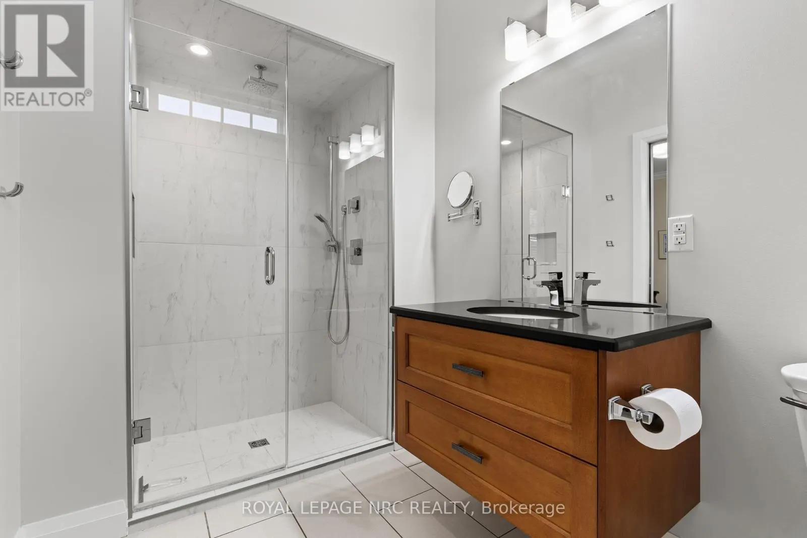 12 DAVID LOWREY COURT