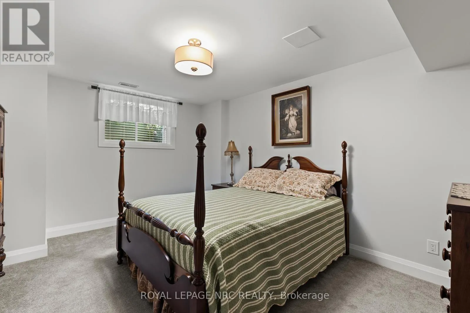 12 DAVID LOWREY COURT