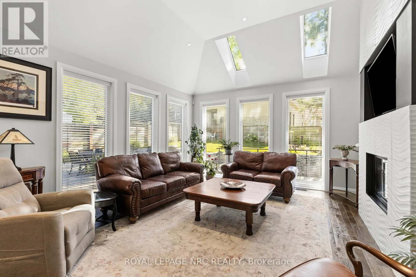 12 DAVID LOWREY COURT
