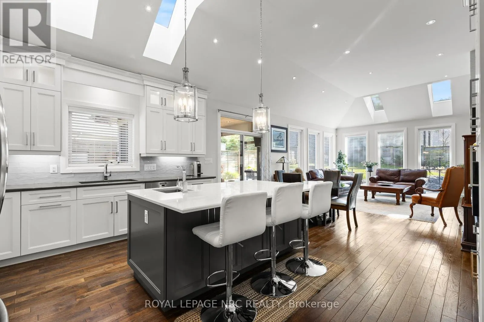 12 DAVID LOWREY COURT