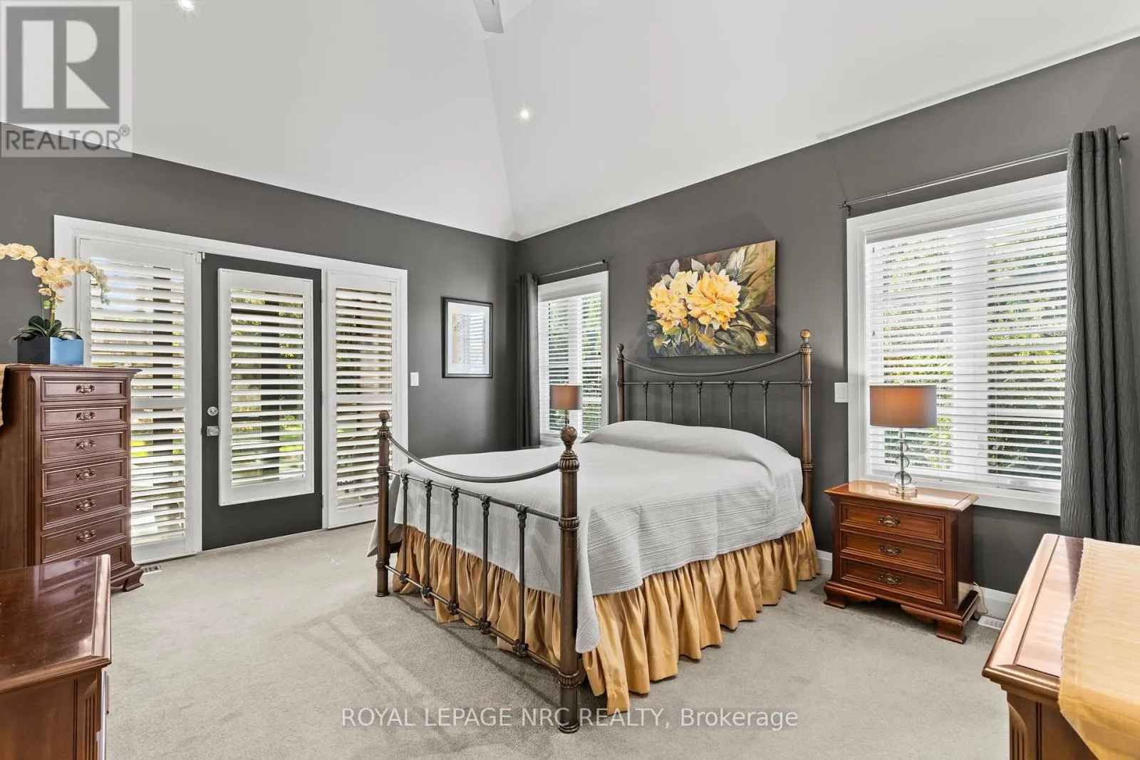 12 DAVID LOWREY COURT