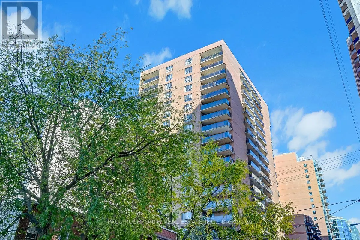 1703 - 475 LAURIER AVENUE W