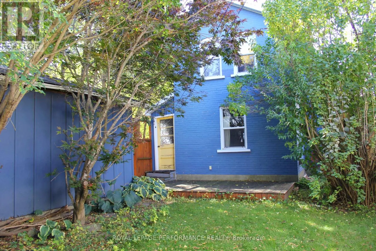 125 AUGUSTUS STREET S
