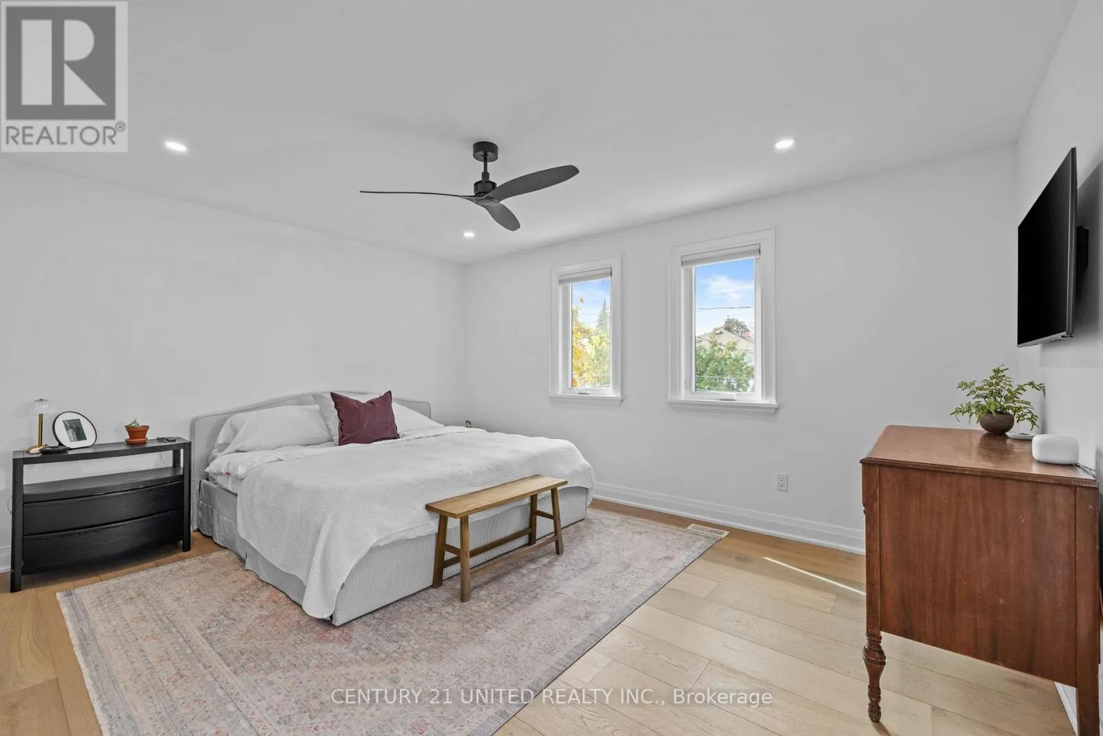 753 CHESTERFIELD AVENUE