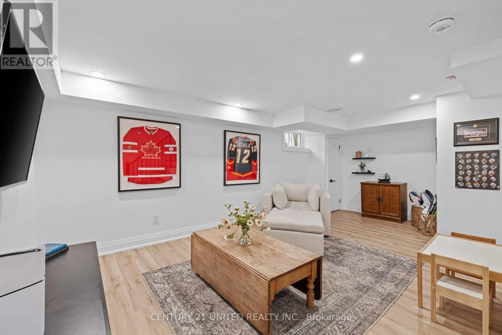 753 CHESTERFIELD AVENUE