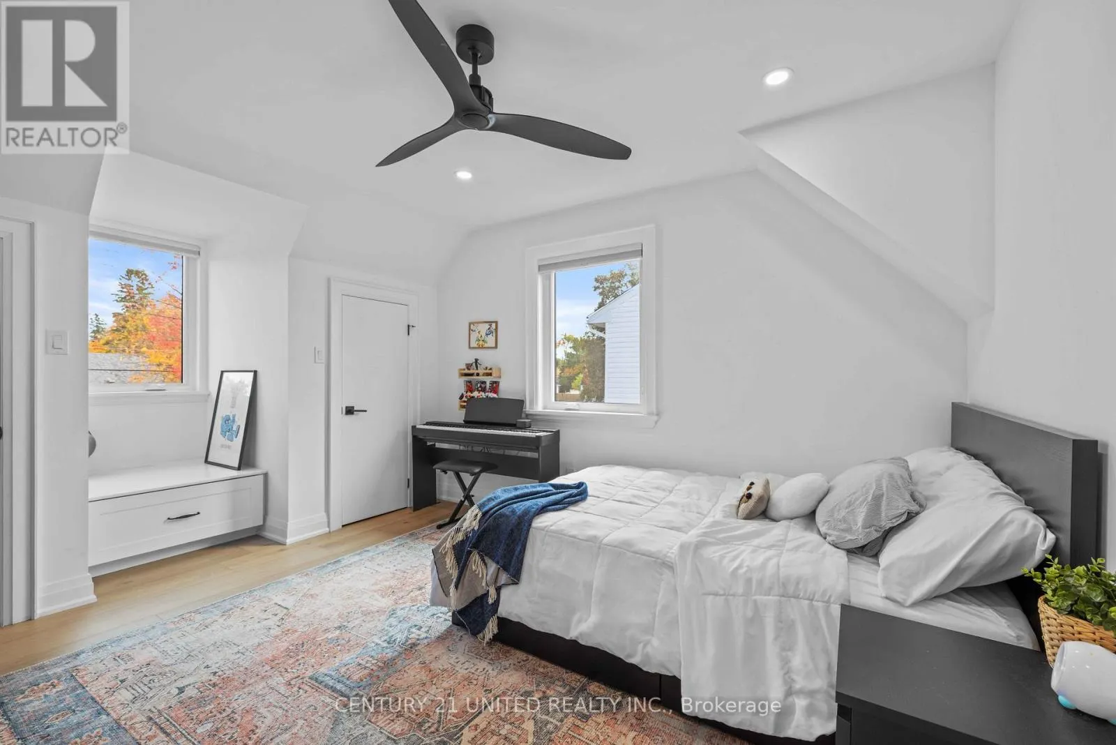 753 CHESTERFIELD AVENUE