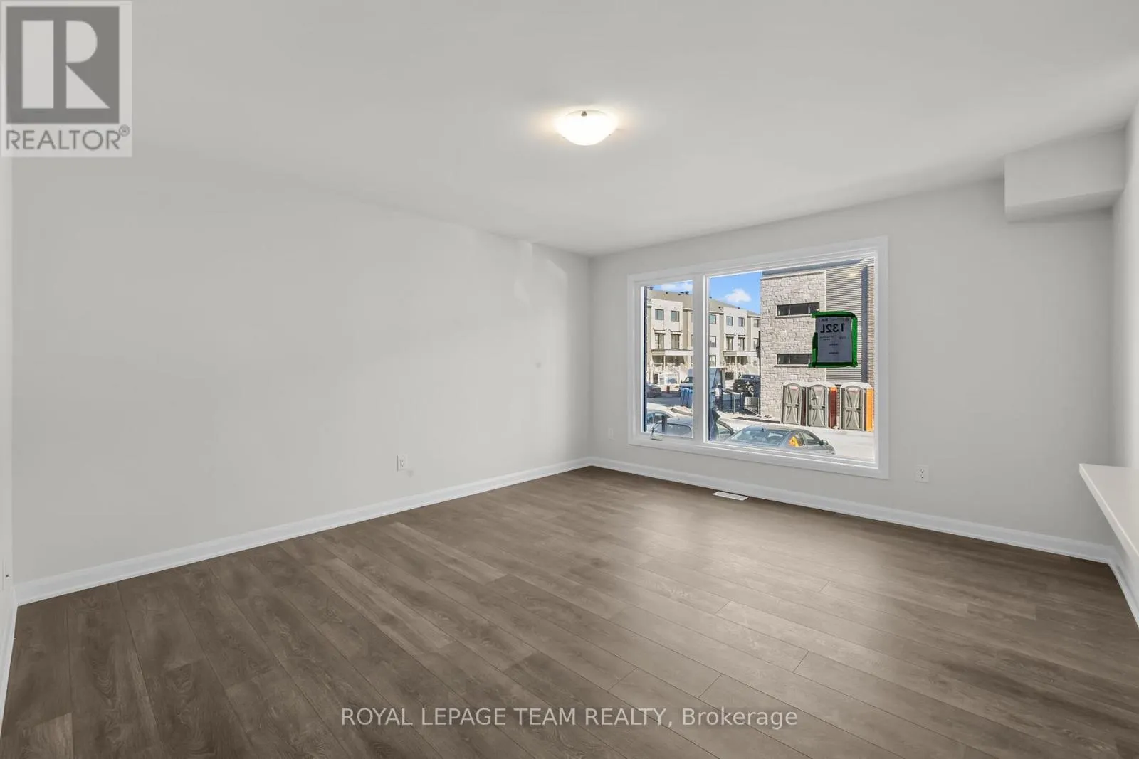 931 CREEKWAY PRIVATE
