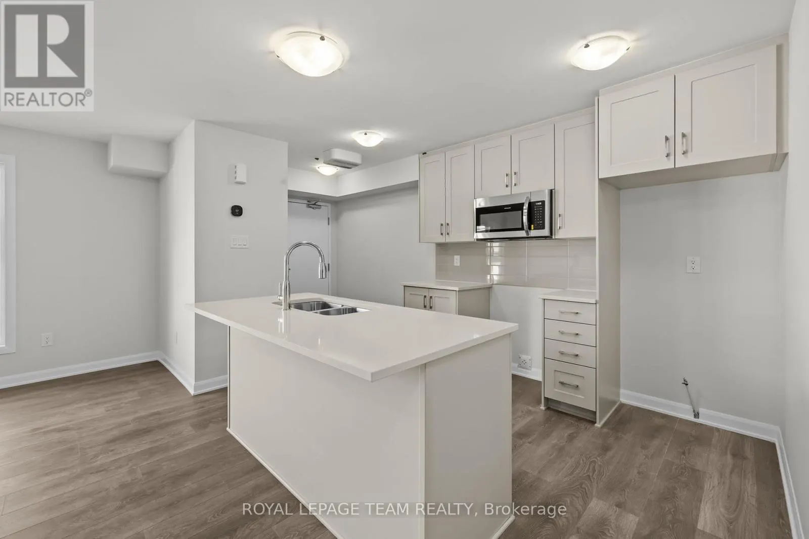 931 CREEKWAY PRIVATE