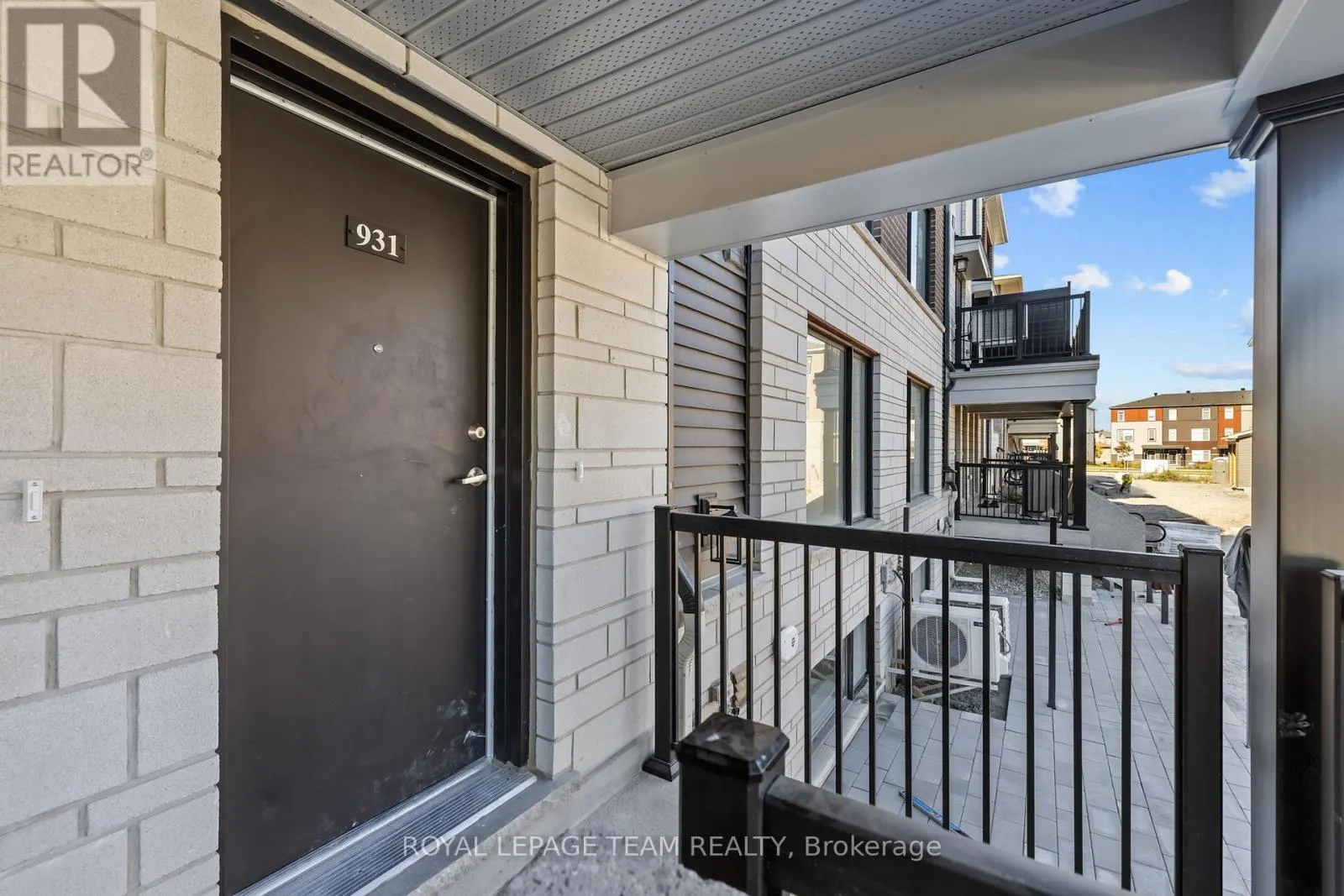 931 CREEKWAY PRIVATE