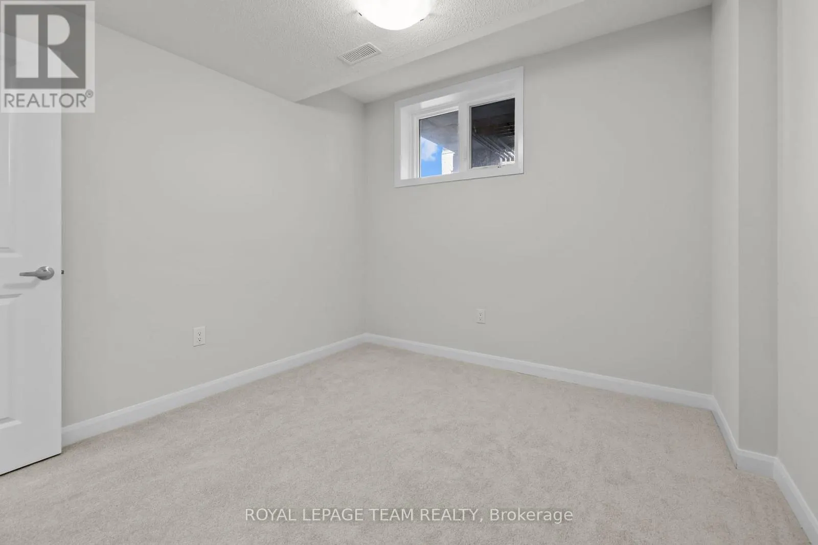 931 CREEKWAY PRIVATE