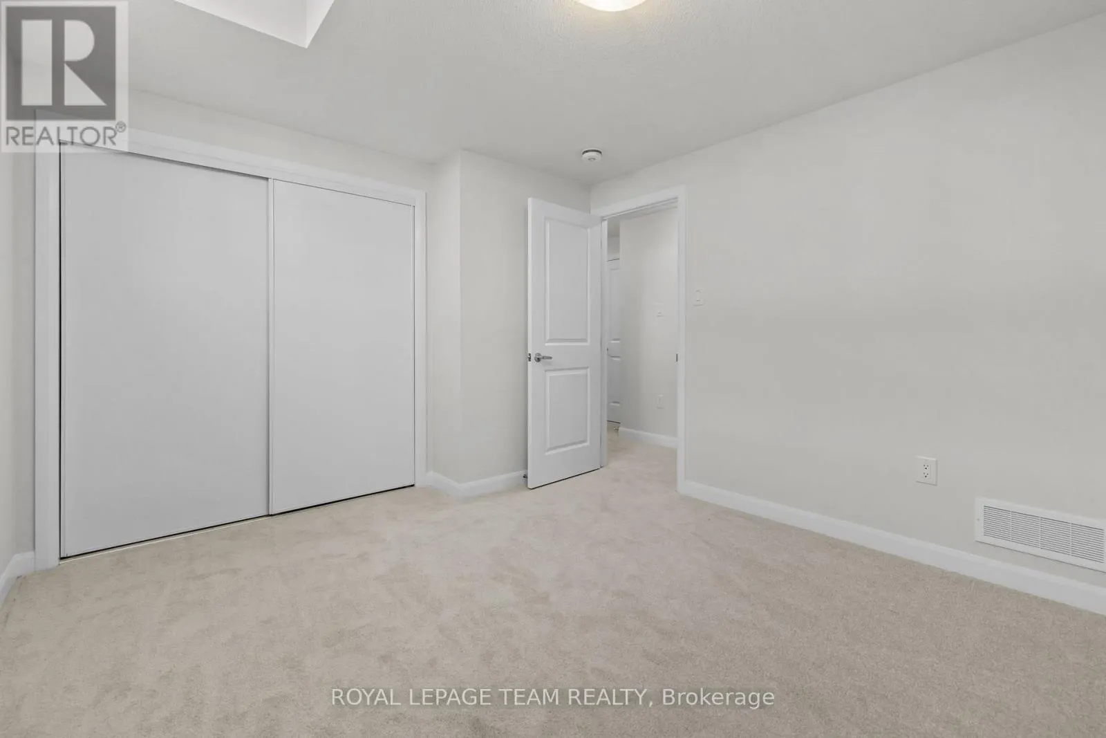 931 CREEKWAY PRIVATE