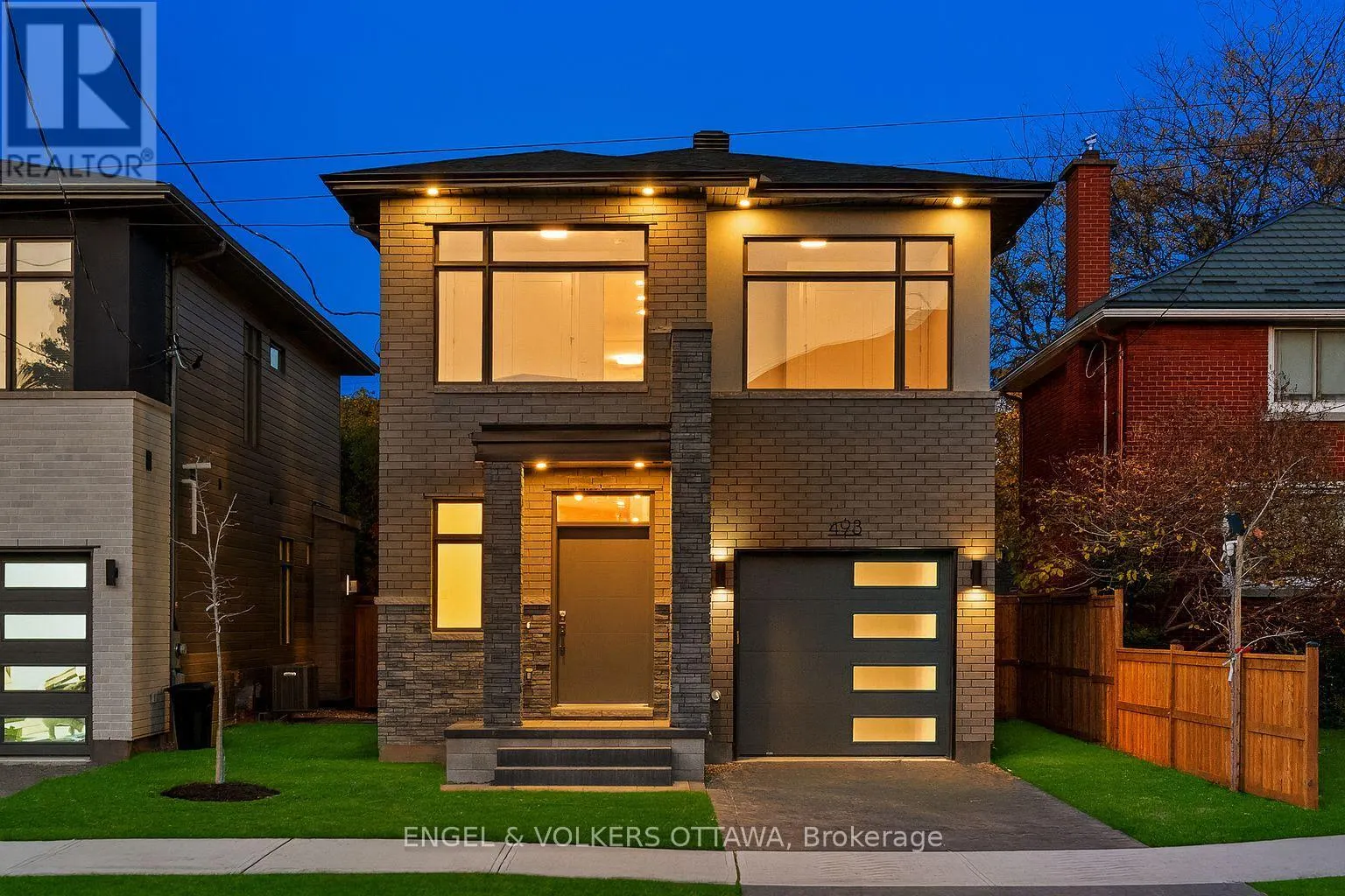 493 HIGHCROFT AVENUE