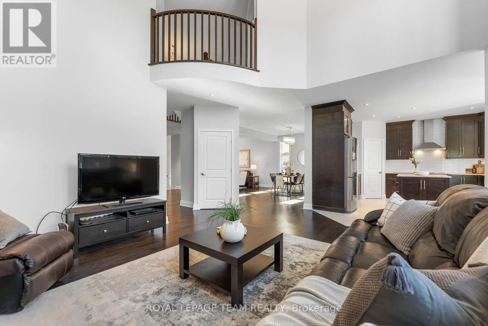 320 SUGAR PINE CRESCENT