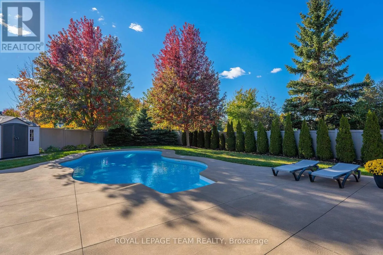320 SUGAR PINE CRESCENT
