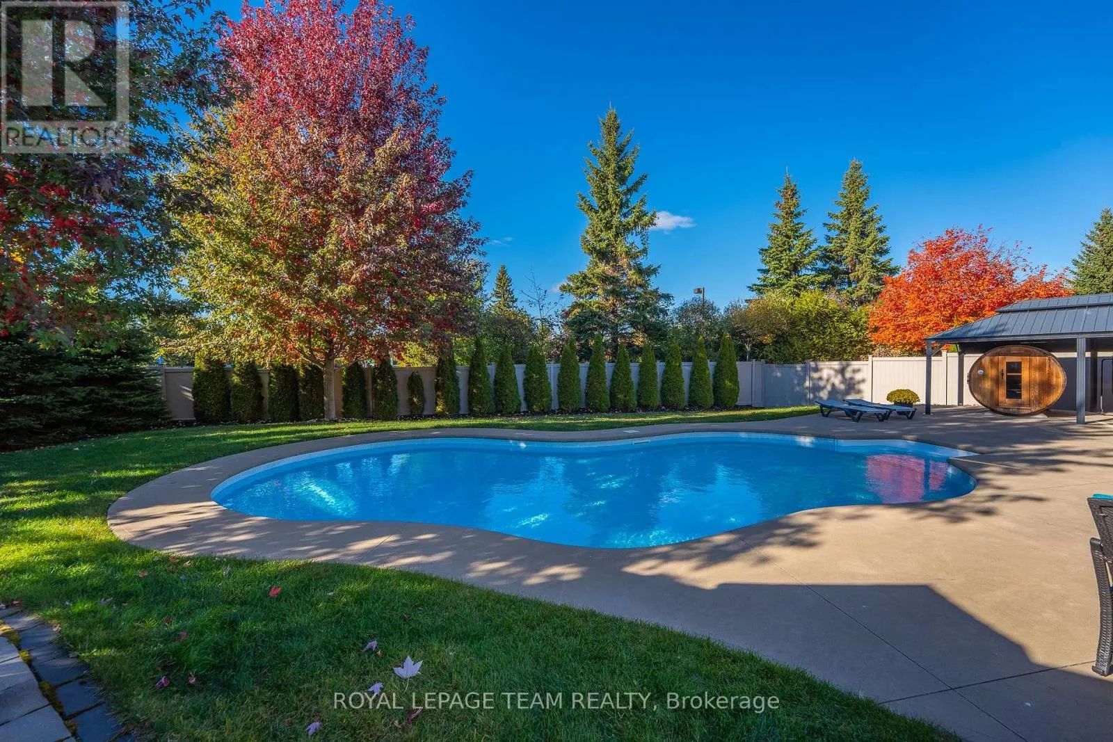 320 SUGAR PINE CRESCENT