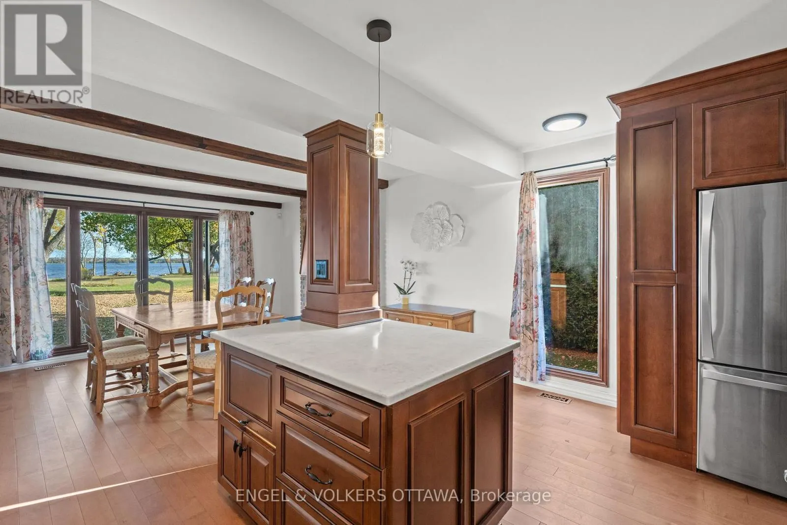 263 GRANDVIEW ROAD