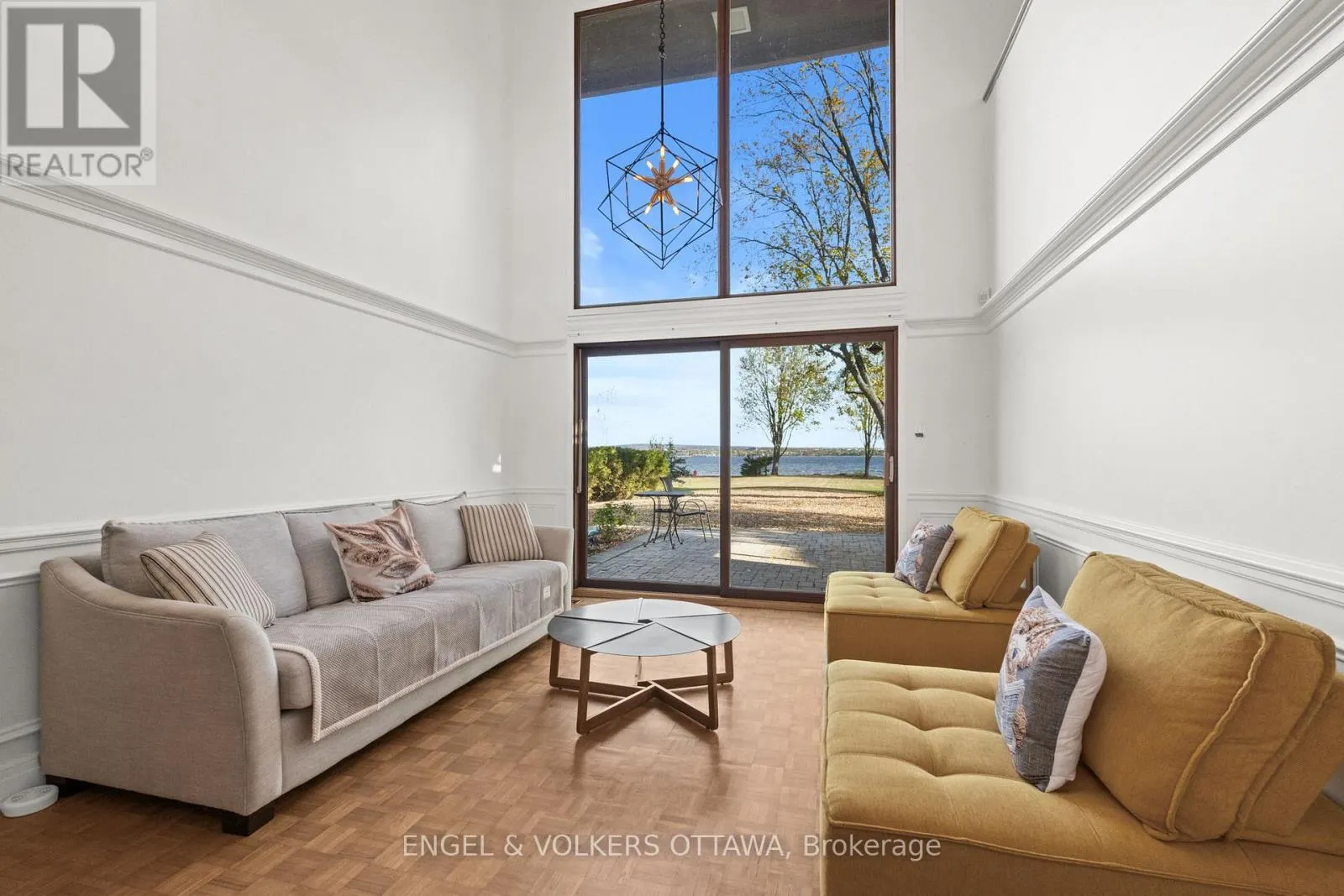 263 GRANDVIEW ROAD
