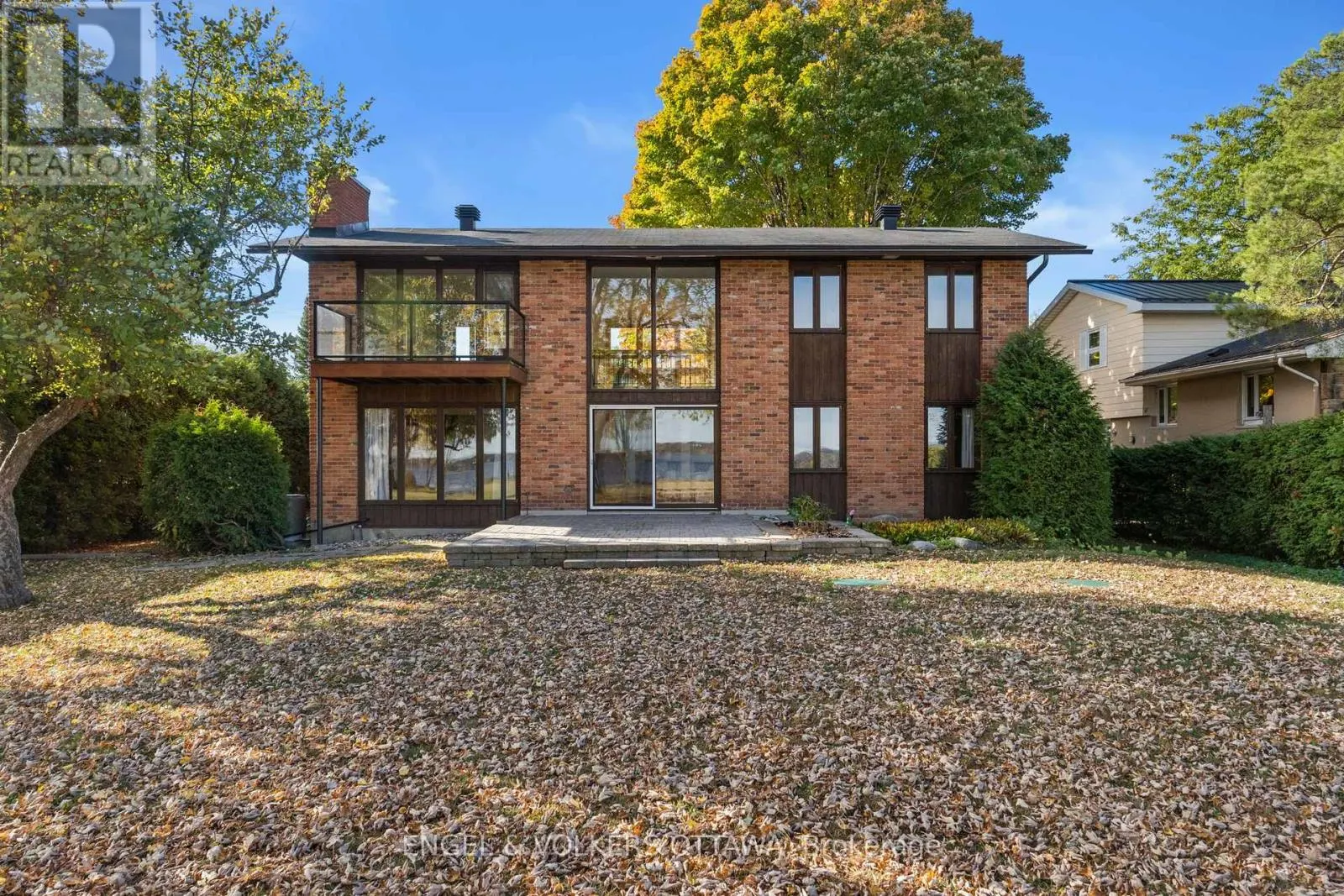 263 GRANDVIEW ROAD