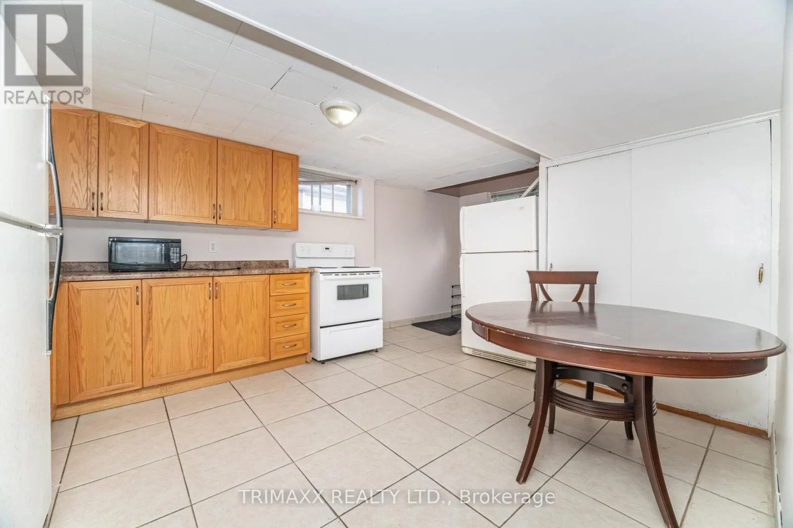 60 PARKDALE DRIVE