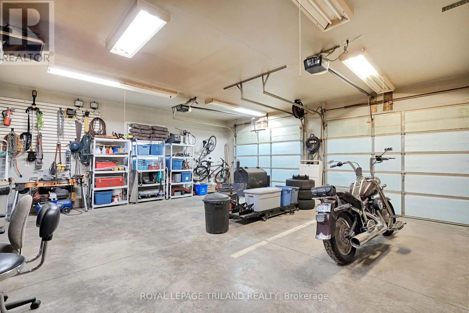 3805 TRILLIUM DRIVE