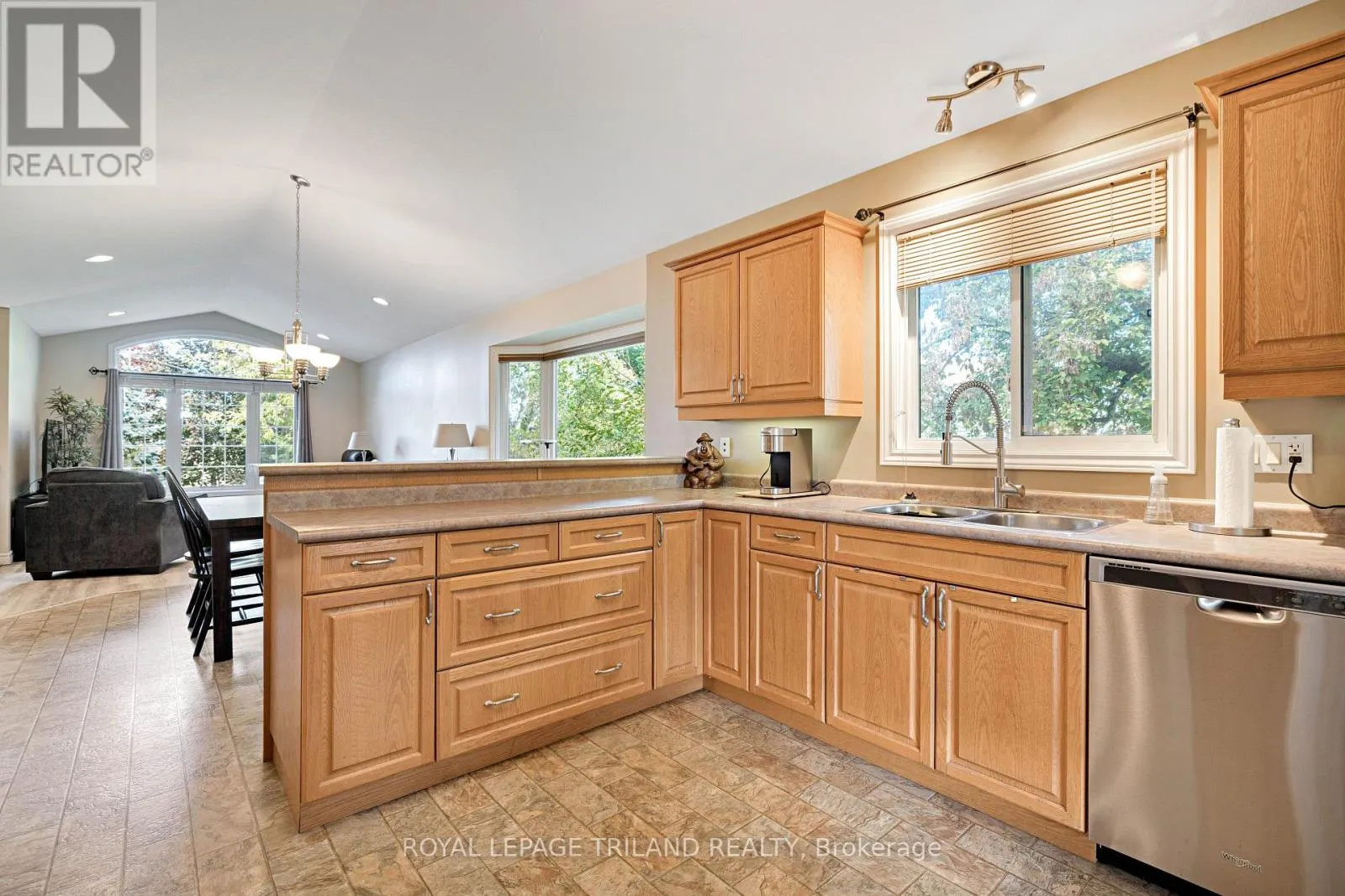3805 TRILLIUM DRIVE