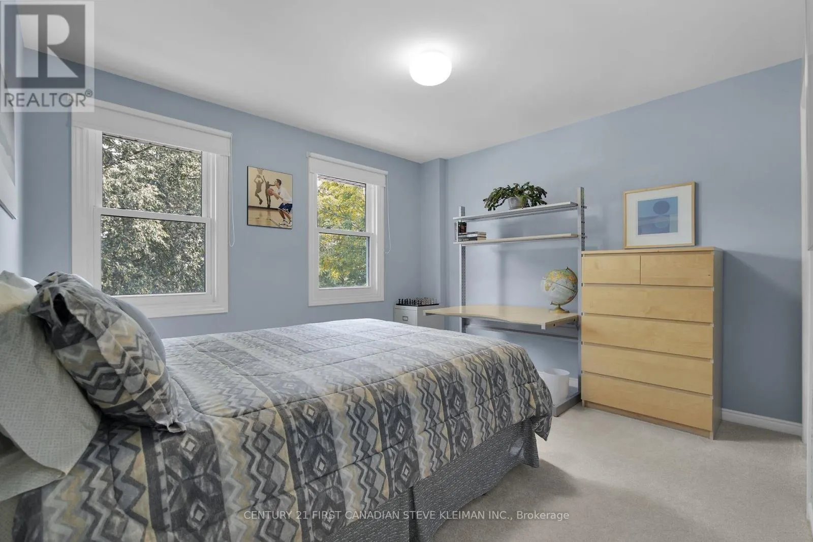 96 MERIDENE CRESCENT W