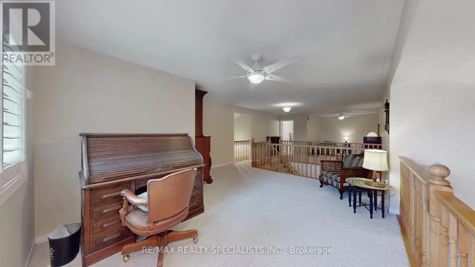 1 - 212 STONEHENGE DRIVE