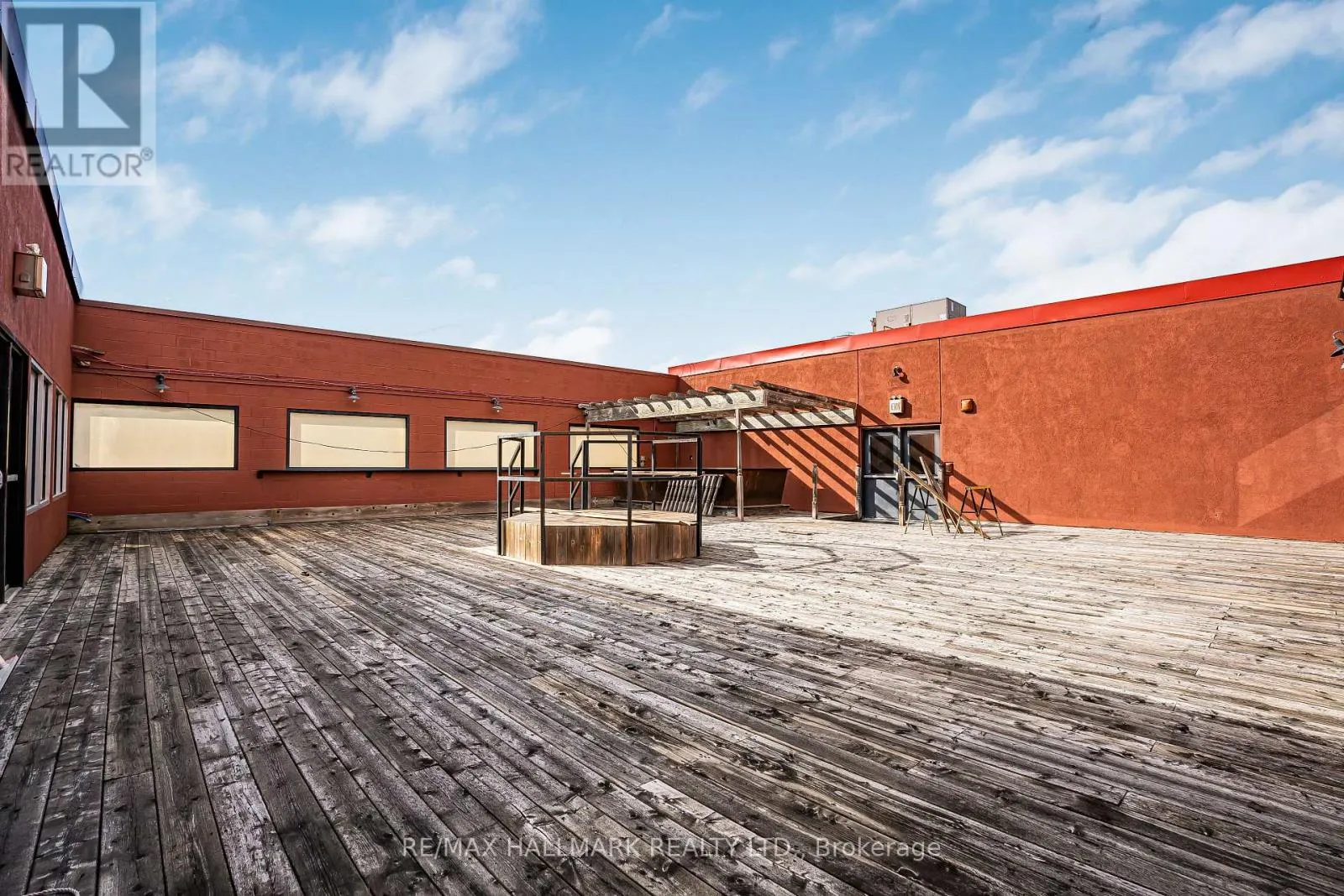 BLDG E - 580 HESPELER ROAD