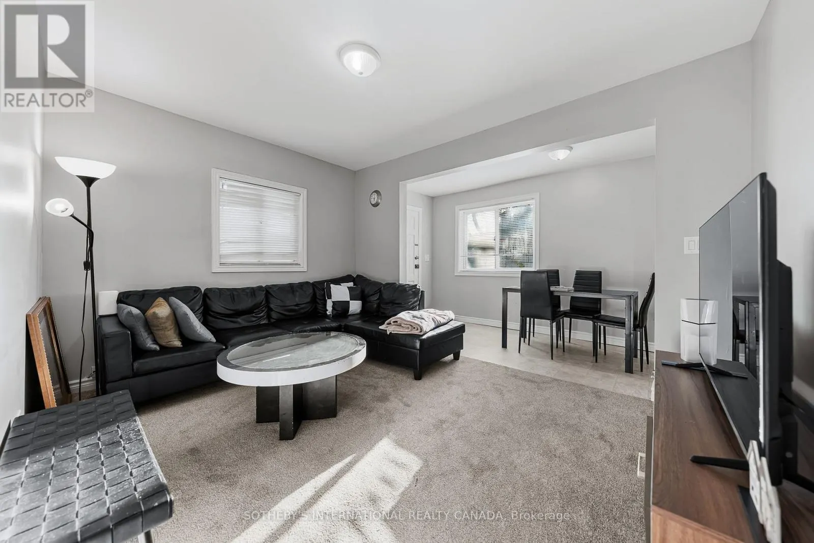 15 GRANTHAM AVENUE