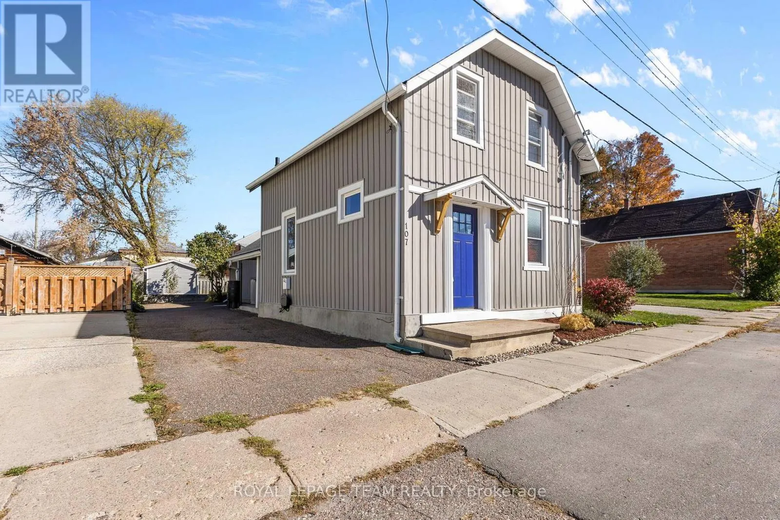 107 QUEEN STREET N