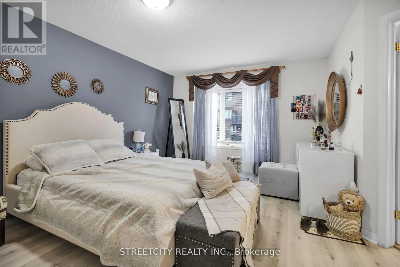 1 - 1320 SAVANNAH DRIVE, #1