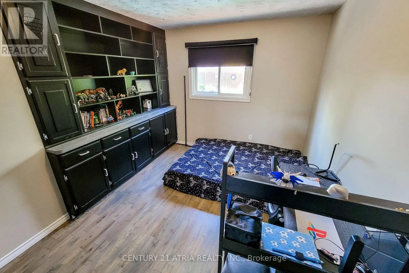 20 RAVINE ROAD