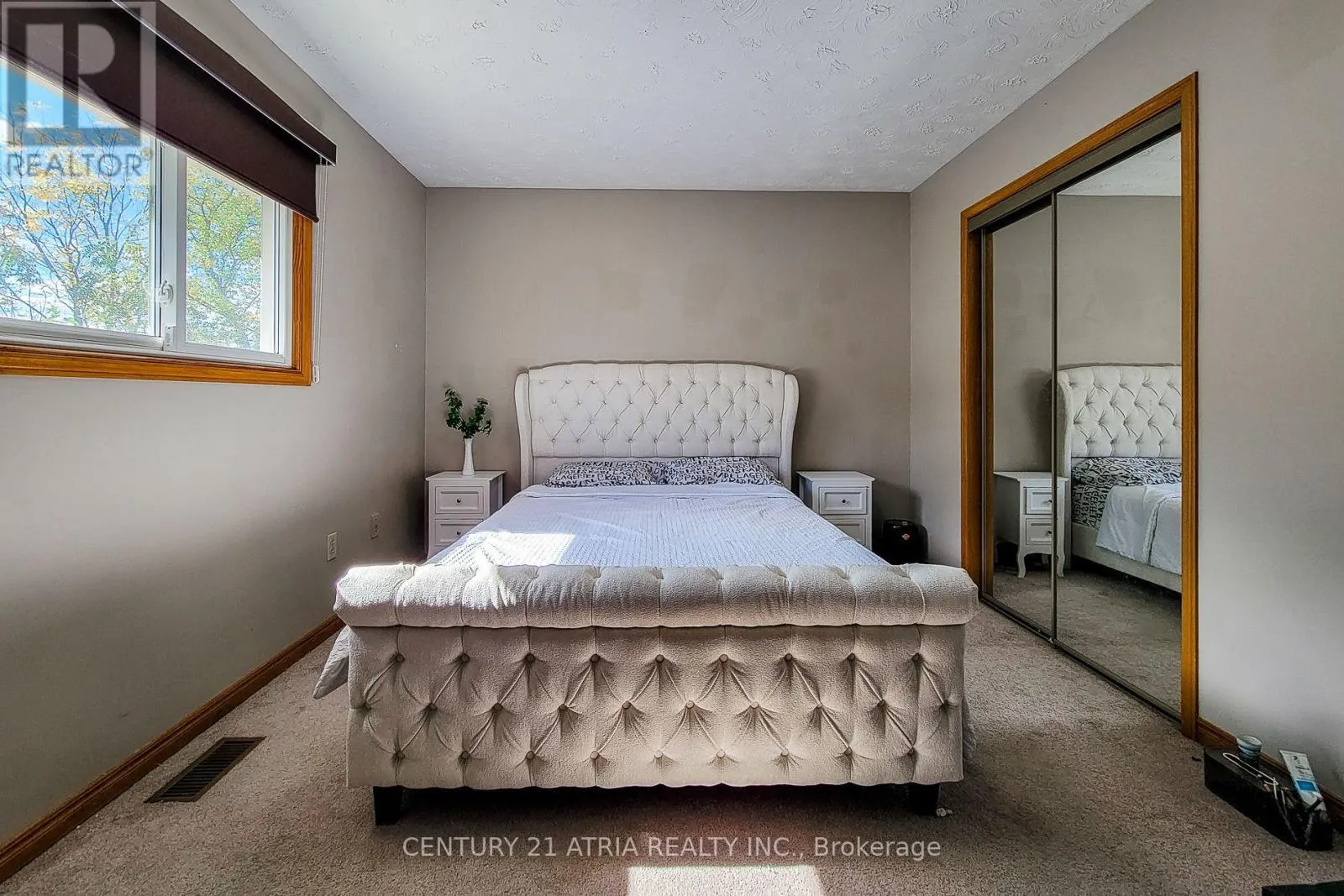 20 RAVINE ROAD