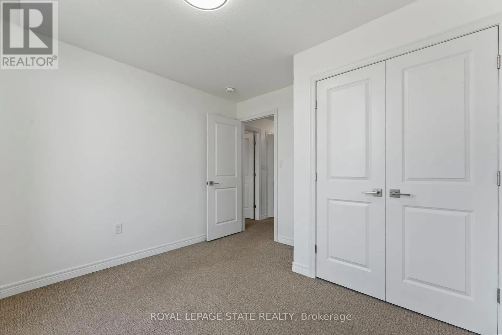 68 DODMAN CRESCENT